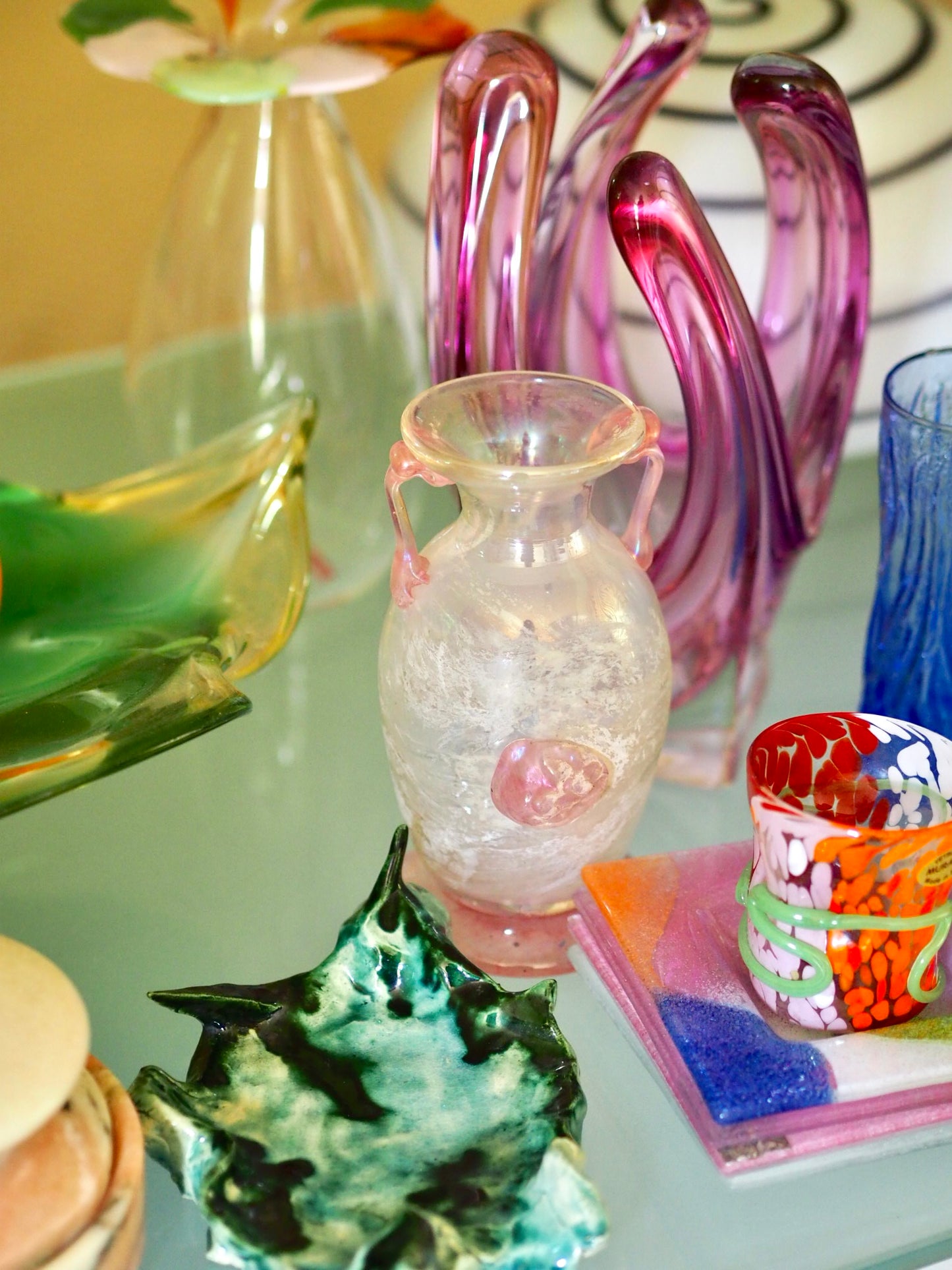 SMALL VASE - IRIDESCENT PINK SCAVO